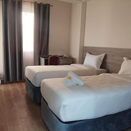 Nour Echames Hotel - Cheraga Zewnętrze zdjęcie