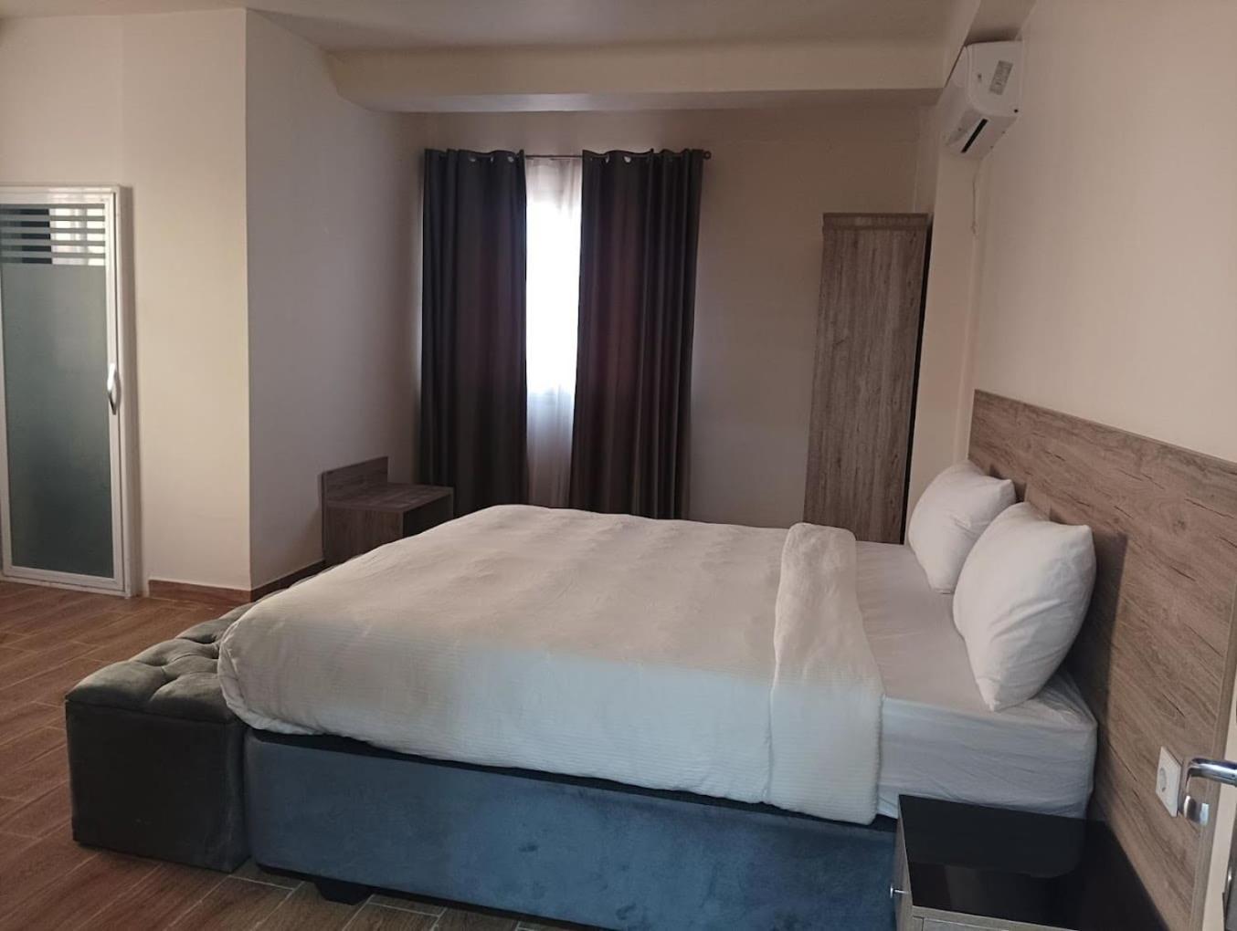 Nour Echames Hotel - Cheraga Zewnętrze zdjęcie